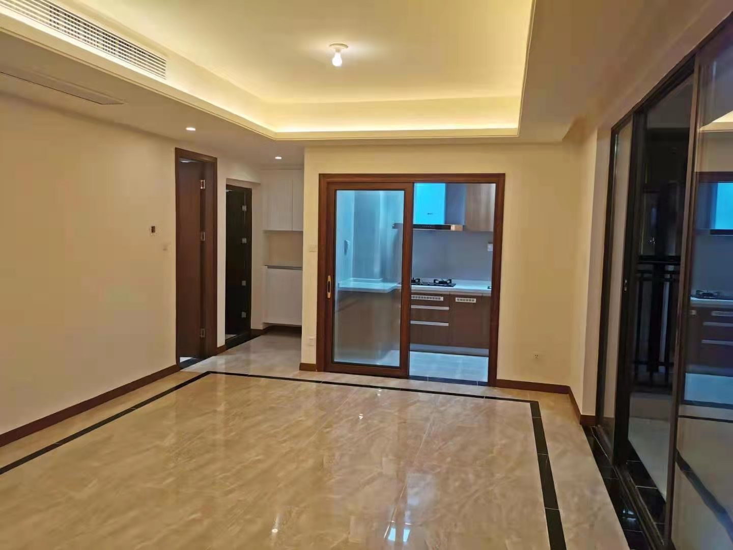 <span>佳樂云錦閣批量精裝修在建項目</span>